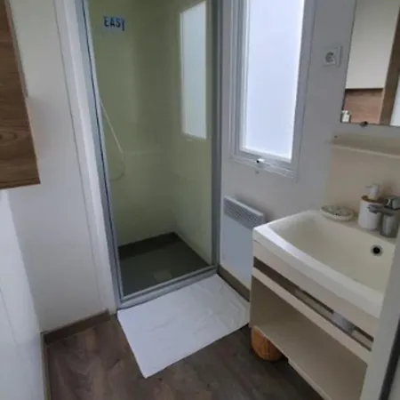 Holiday home Mobilhomelaco34siblu Valras-Plage